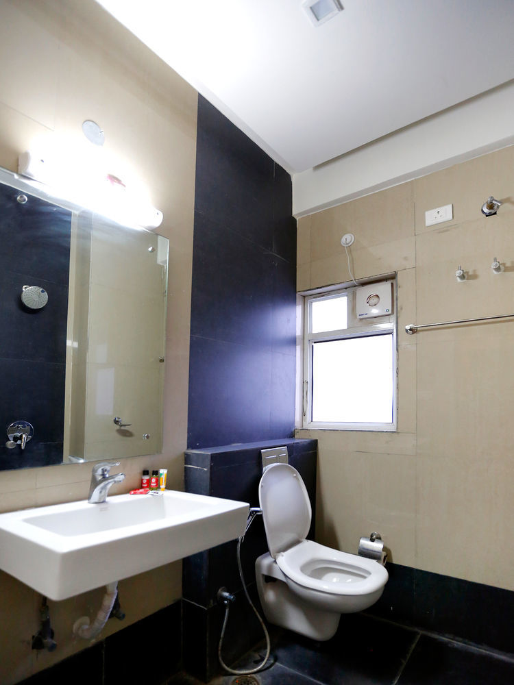 Hotel Oyo Q City Gachibowli